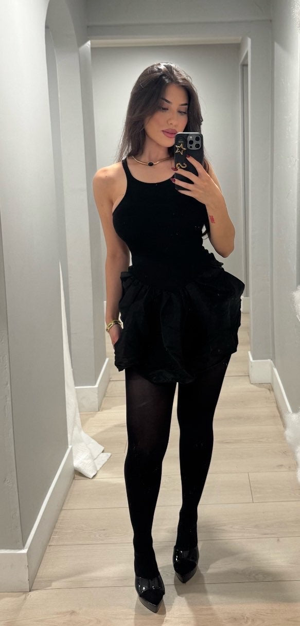 Ariana Black Mini