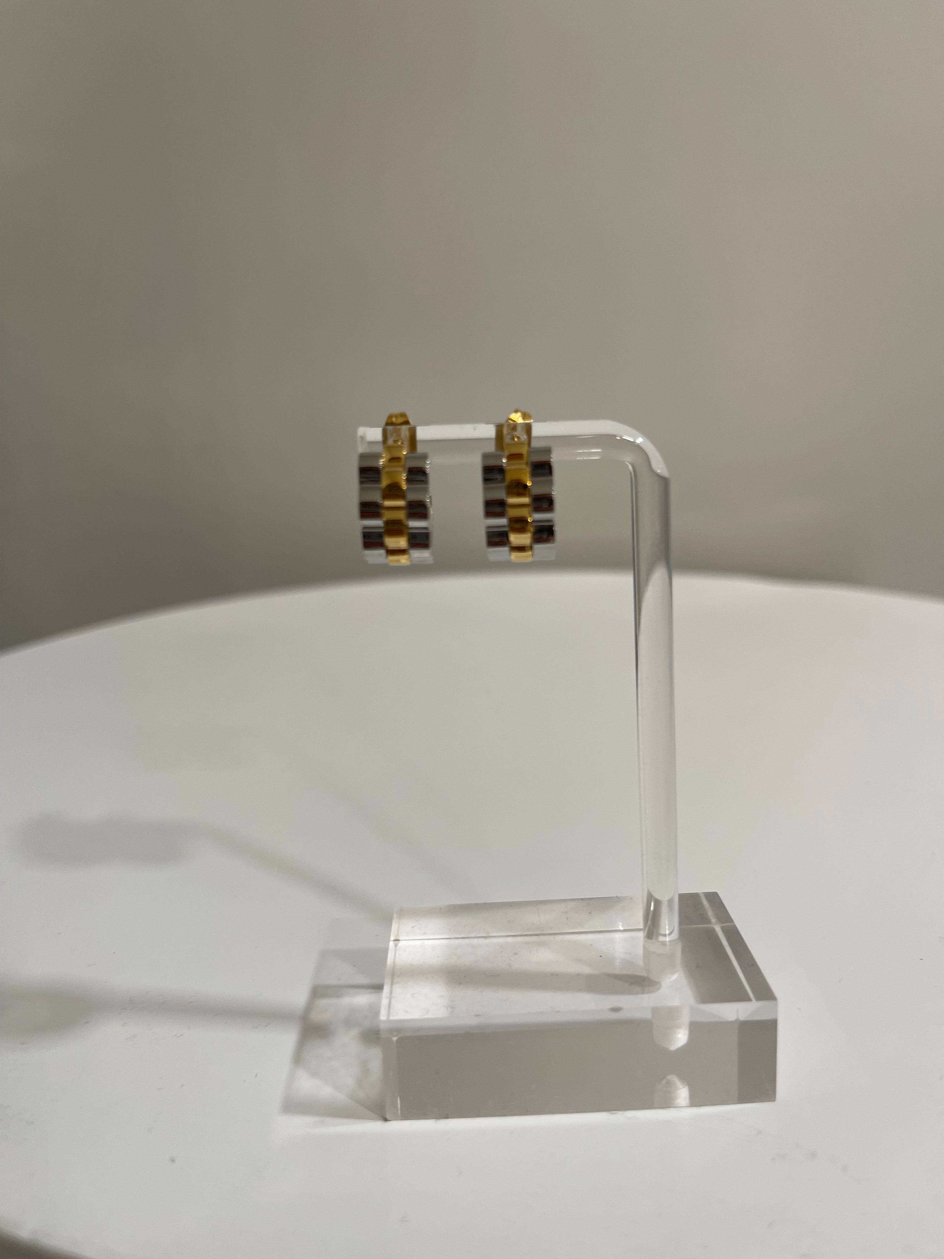 Come with me small earrings-gold and silver
