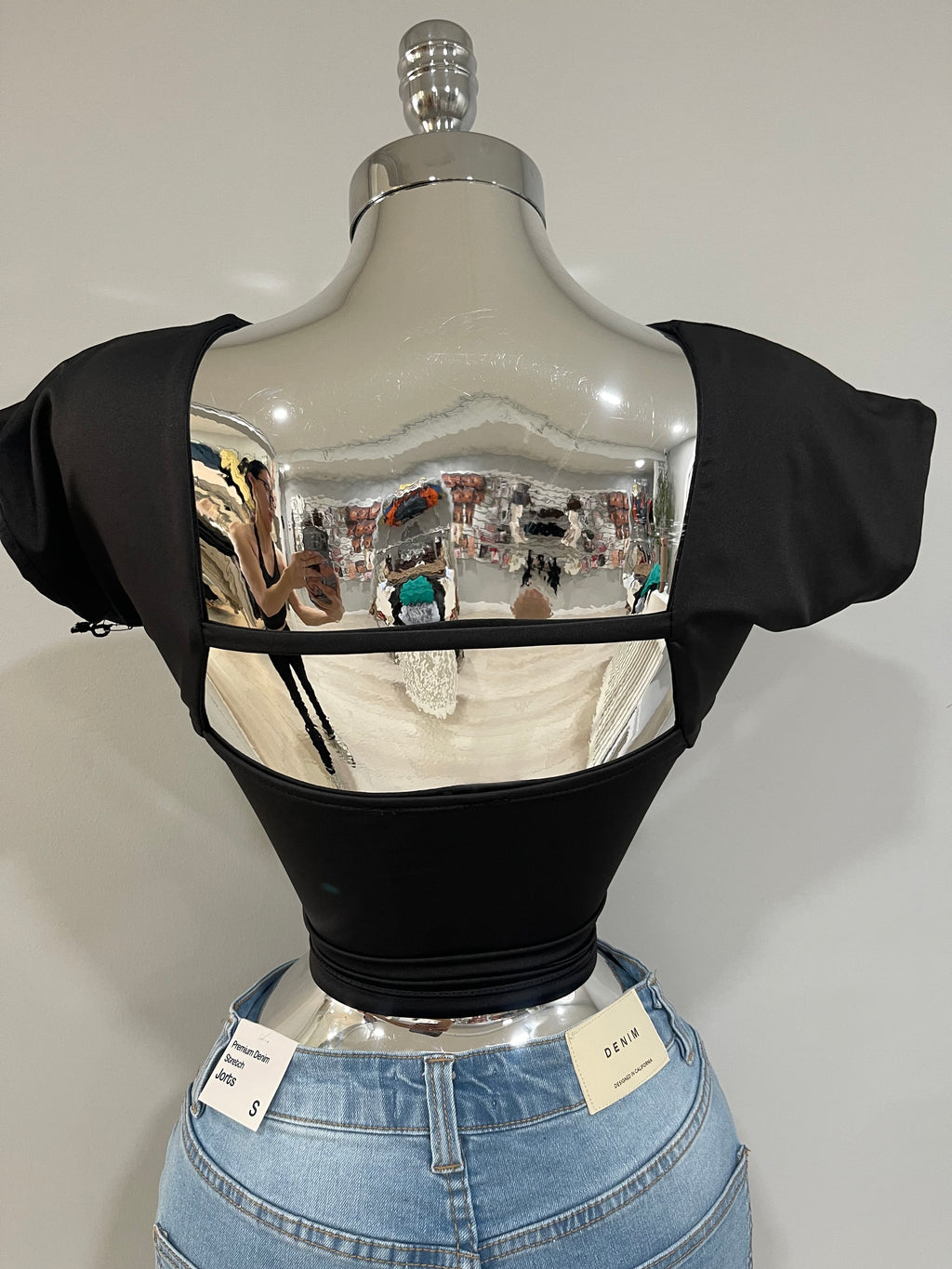 Sweet Sunday sleeveless top-black