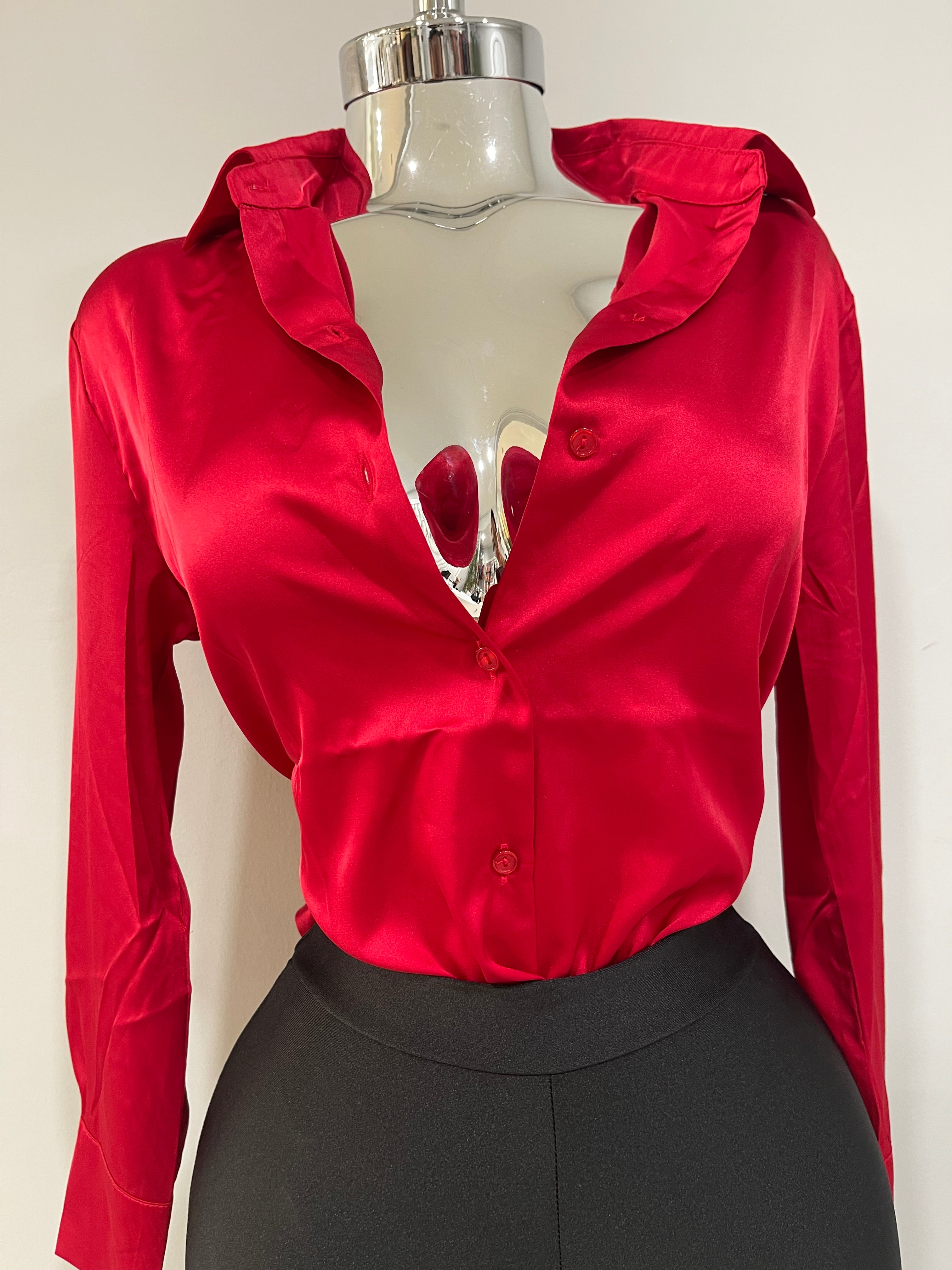 Naomi top-red